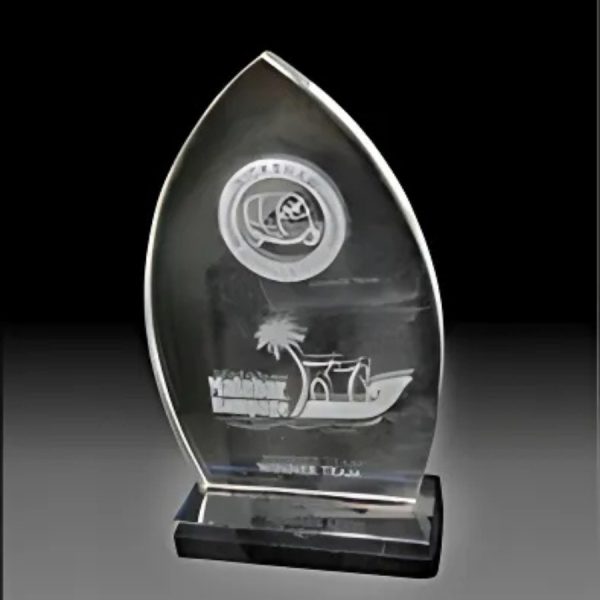 BC-G-162 Crystal Exclusive Trophy – 8 Inch