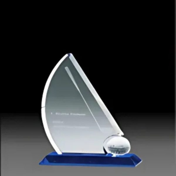 BC-G-176 Crystal Exclusive Trophy – 7.5 Inch